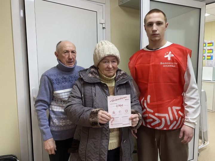 Волонтеры-медики посетили Дубровский ФАП Зеленодольского района