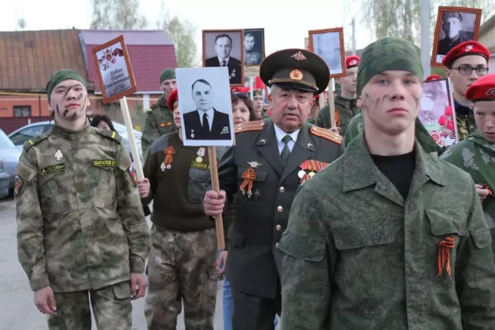 В День наставника в Минпросвещения наградили педагога-офицера Геннадия Прошина