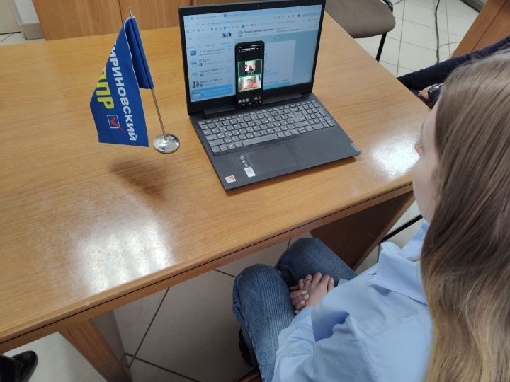 Выездной приём юристов: жители республики получили бесплатную правовую помощь