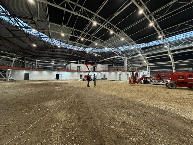 Депутат Госдумы РФ Ильдар Гильмутдинов проверил ход строительства Центра спорта в Зеленодольске