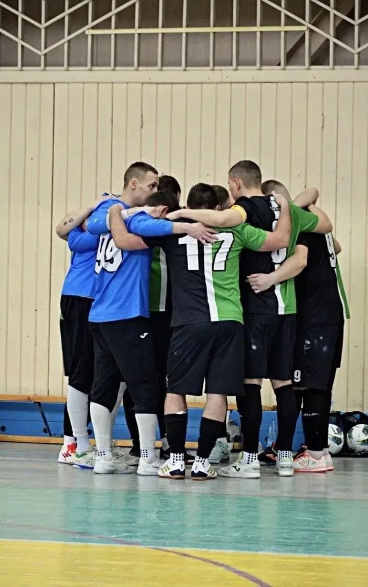 В Зеленодольске торжественно завершился зимний футбольный сезон