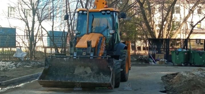 По программе «Наш двор» началось благоустройство придомовой территории на улице Паратской, 13