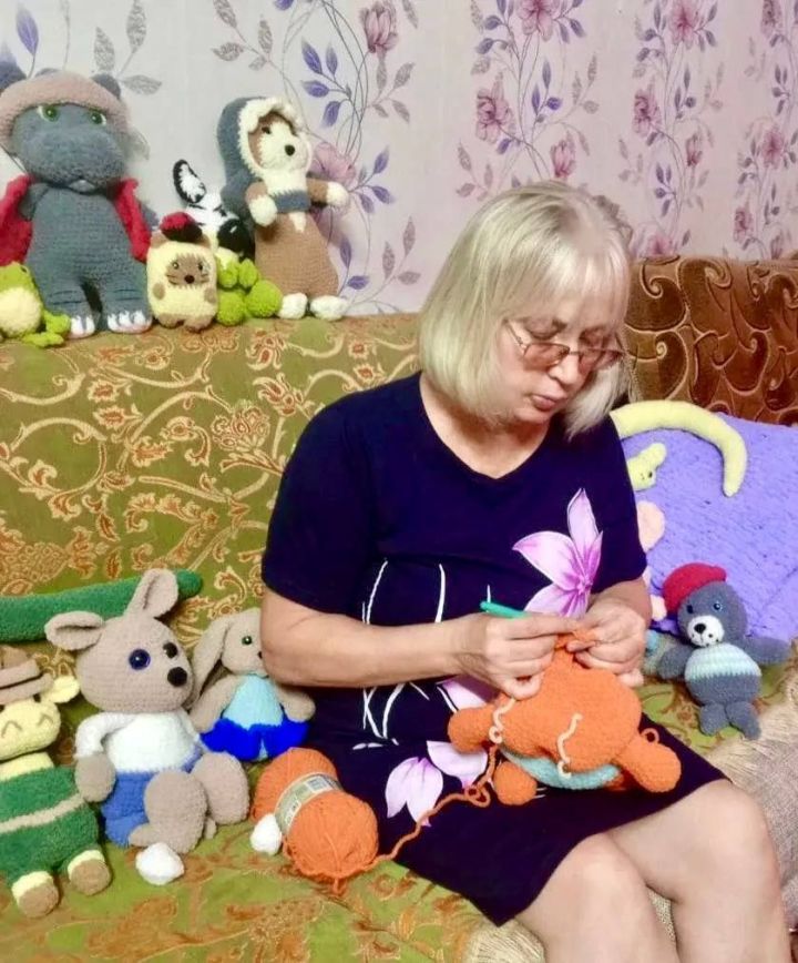 Знакомьтесь: химик-аналитик лаборатории ЗВКС Татьяна Петровна Бякова.