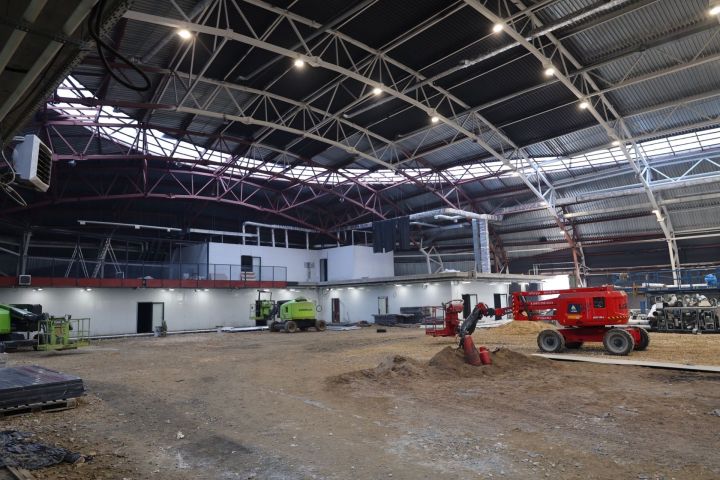 Депутат Государственной Думы РФ Максим Топилин проинспектировал строительство социальных объектов в Зеленодольске