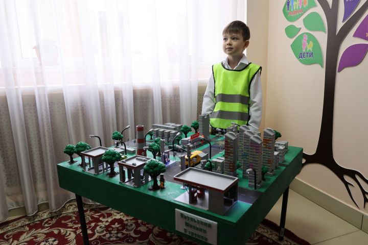 В Зеленодольске подвели итоги республиканского смотра-конкурса «Зелёный огонёк-2026»