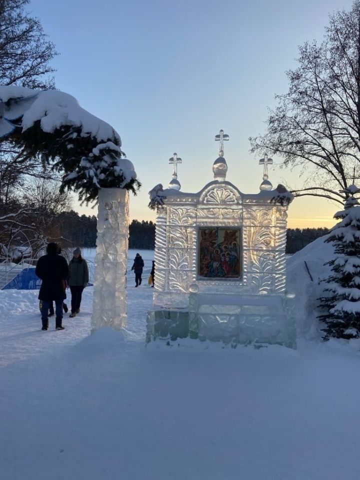 Творческий тандем Виктора Макарова и Елены Буславской – это не просто семейный союз, а настоящая мастерская дружбы
