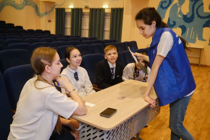 Играя — учимся безопасности: как татарстанские школьники осваивают ПДД в формате квеста