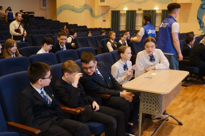 Играя — учимся безопасности: как татарстанские школьники осваивают ПДД в формате квеста