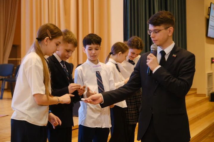 Играя — учимся безопасности: как татарстанские школьники осваивают ПДД в формате квеста