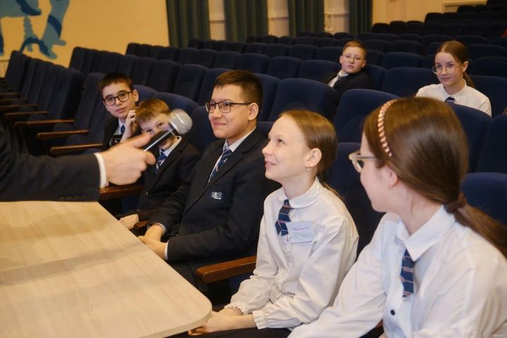 Играя — учимся безопасности: как татарстанские школьники осваивают ПДД в формате квеста