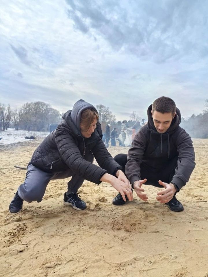 Волга, лодки и душевные песни