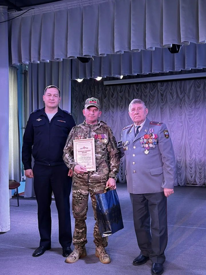 В центре творчества отпраздновали день ветерана ОВД