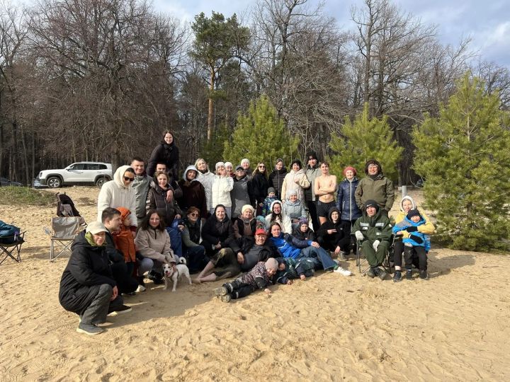 Волга, лодки и душевные песни