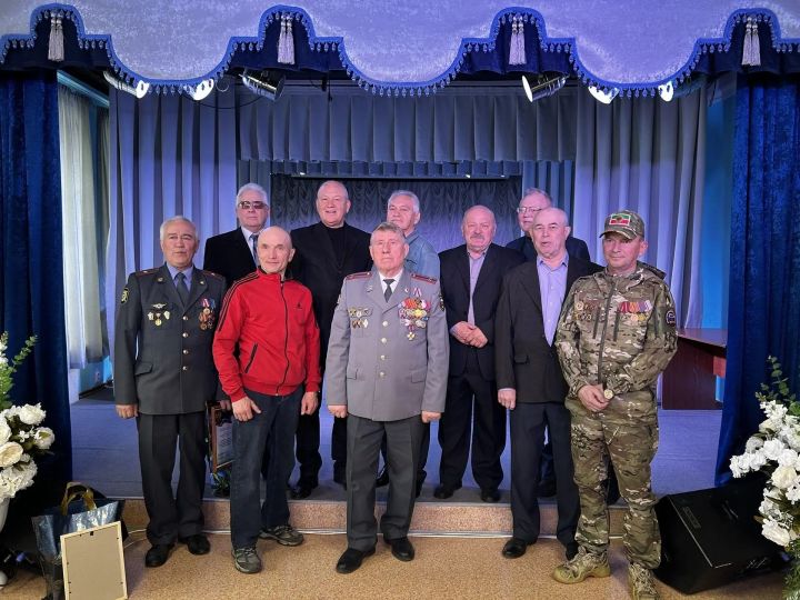 В центре творчества отпраздновали день ветерана ОВД