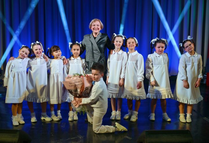 Как в «Премьер-студии» воспевают любовь к искусству и растят хранителей культуры