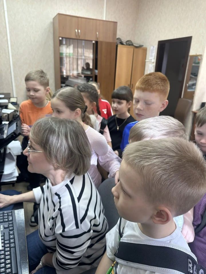 На экскурсии в Информационном центре «Зелёный Дол » побывали ученики гимназии №3