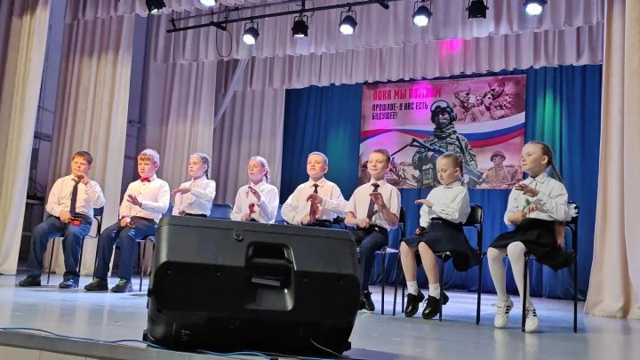 В с. Айша Зеленодольского района прошёл благотворительный концерт «Помощь СВОим»