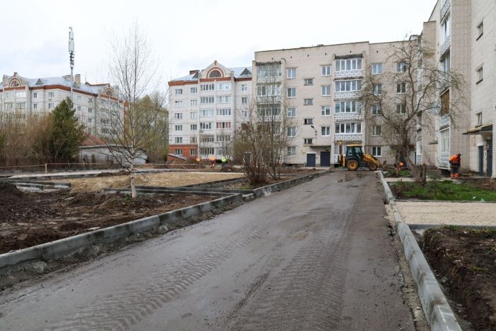 В Зеленодольске 15 дворов находятся в процессе обновления