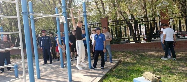 Юные патриоты Татарстана и ЛНР состязались за «Кубок Победы» на казанском стадионе «Динамо»