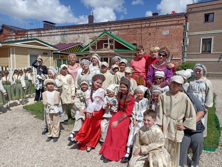 Триумф «АлПара»: зеленодольские актеры забрали главную награду фестиваля «Манзара»