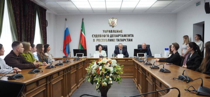 Выпускники КИУ получили сертификаты Школы управления Судебного департамента Татарстана