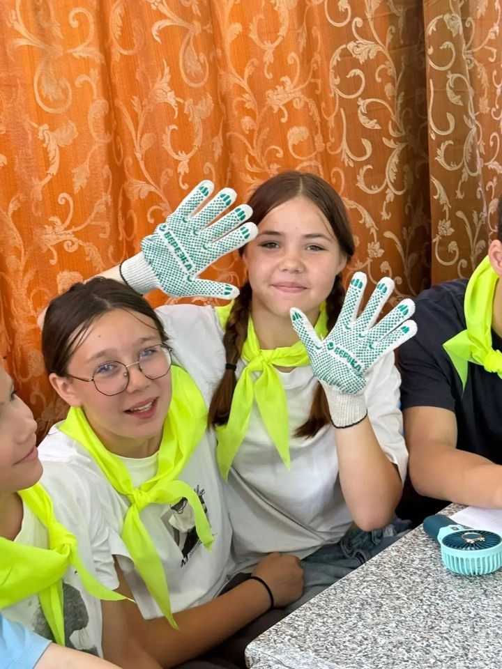 В лагере «Горьковец» прошла первая встреча участников проекта «Күрше Фабрикасы»