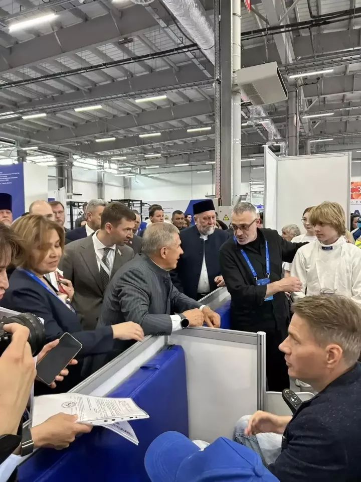 Школьник Эмиль Юсупов стал мушкетёром паралимпийской сборной России