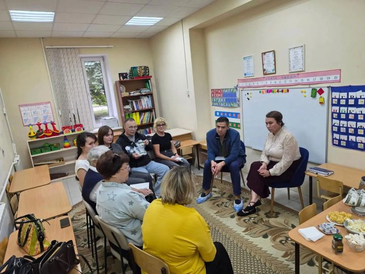 Руководитель Исполкома Зульфат Хабибуллин встретился с лидерами НКО Зеленодольска