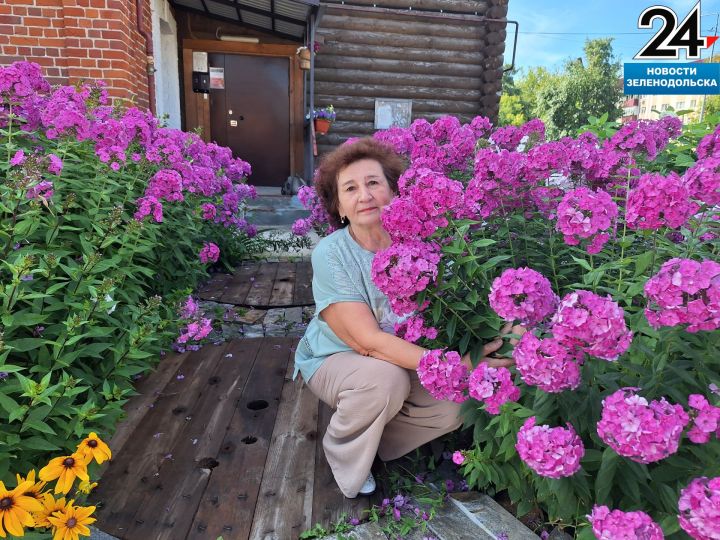 Цветочный оазис «Полукамушек»: Энтузиазм Равили Гизатуллиной преображает исторический квартал