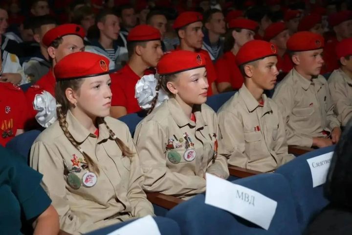 Движения Первых поздравляет сборную Татарстана с победой