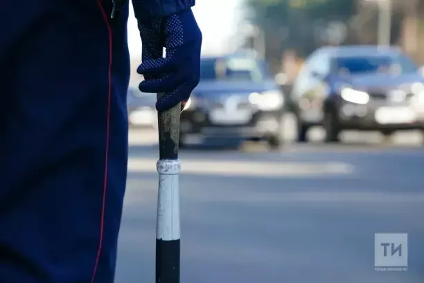 В Зеленодольском районе водитель сбил двух пешеходов на нерегулируемом переходе